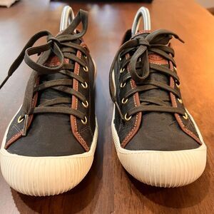 Palladium Sneakers Women 9.5 Dark Green Brown Casual Trendy Y2K 2000'S Lace Up